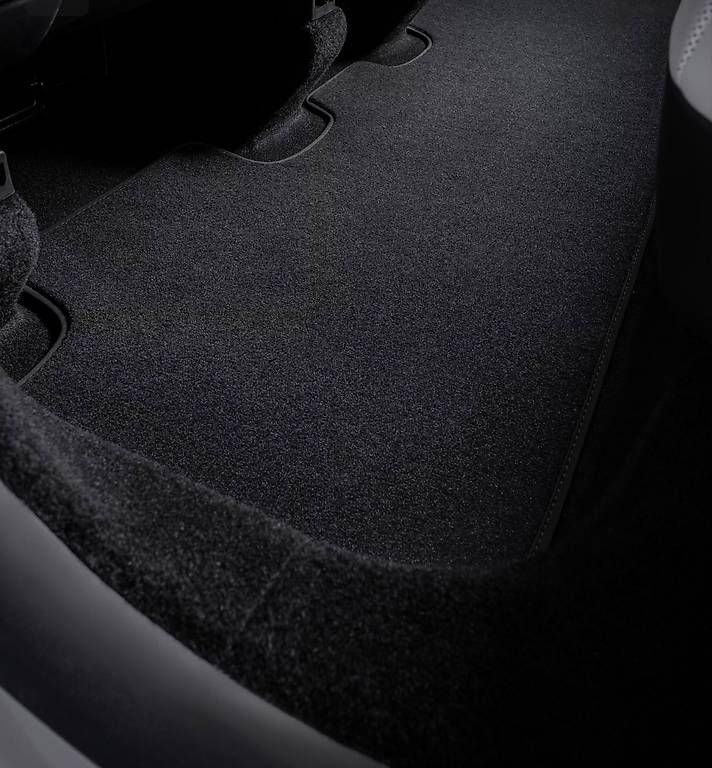 Tapis / Bacs: Tesla Model Y Boden Teppich NEU – D'occasion à Schönenberg TG par Mr_Stonecool 4
