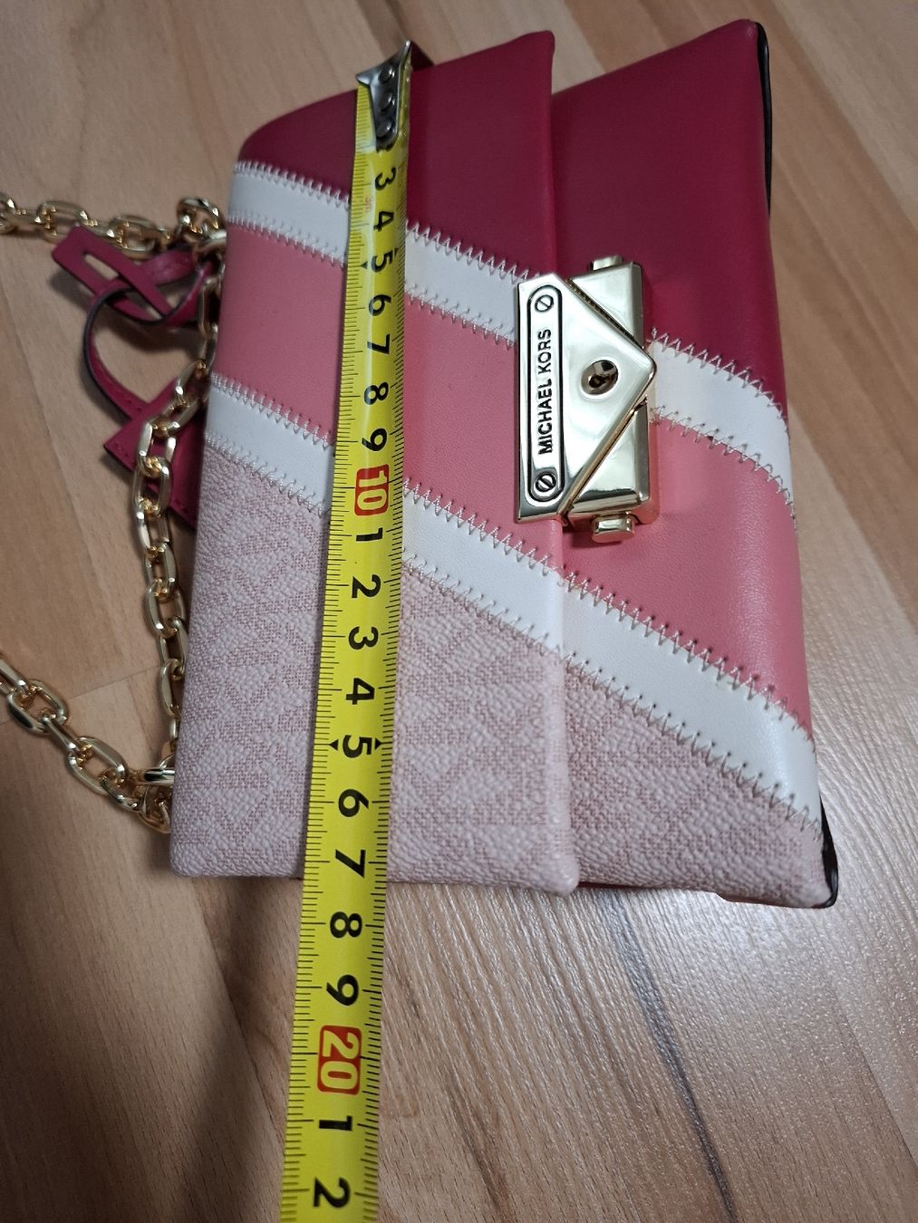 Michael Kors Sacs femmes: Michael Kors Handtasche pink/weiss  – Neuf (Voir description) à Netstal par Queen37 4