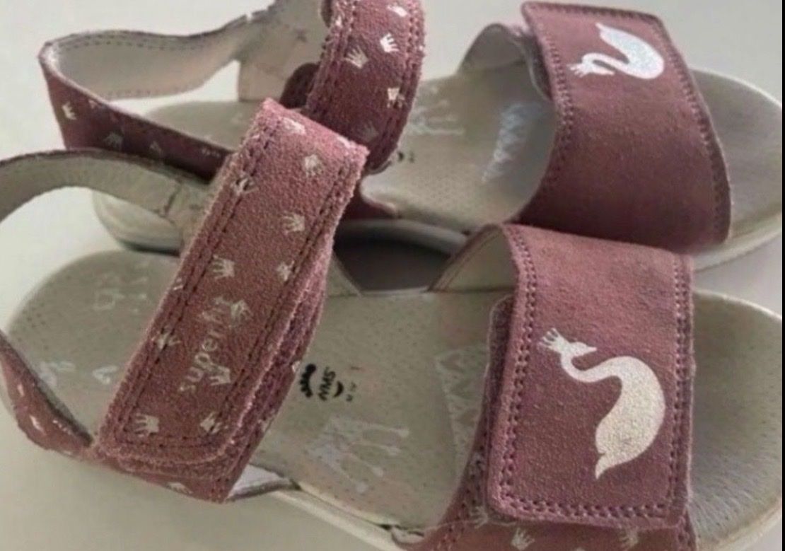 Superfit Scarpe per ragazzi: Mädchen Sandalen Superfit Klettverschluss Grösse 33 – Nuovo (secondo la descrizione) da Freidorf TG venduto da nad_fxh7
