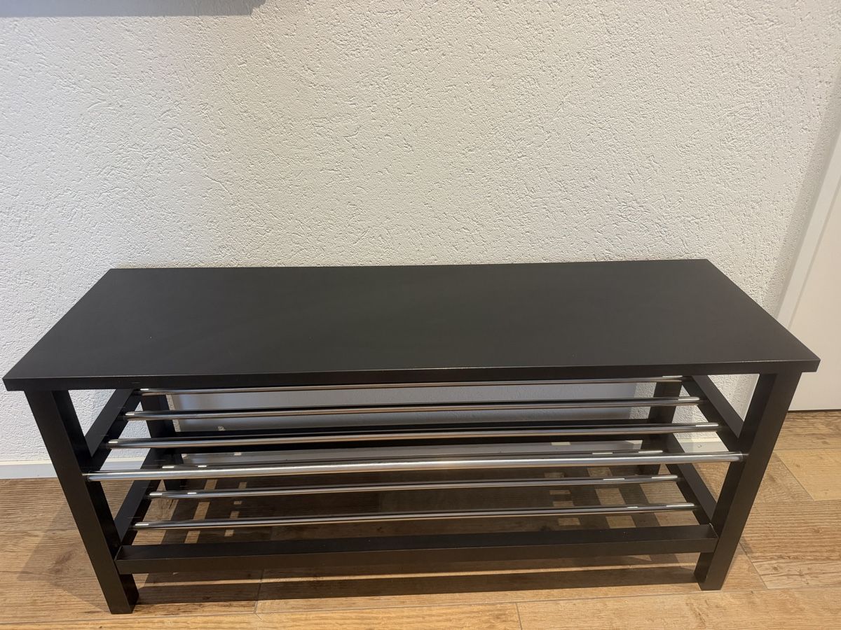 Bancs: Scarpiera IKEA, ottimo stato  – D'occasion à Bilten par est_9fcl 1