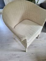 Weisser Sessel
