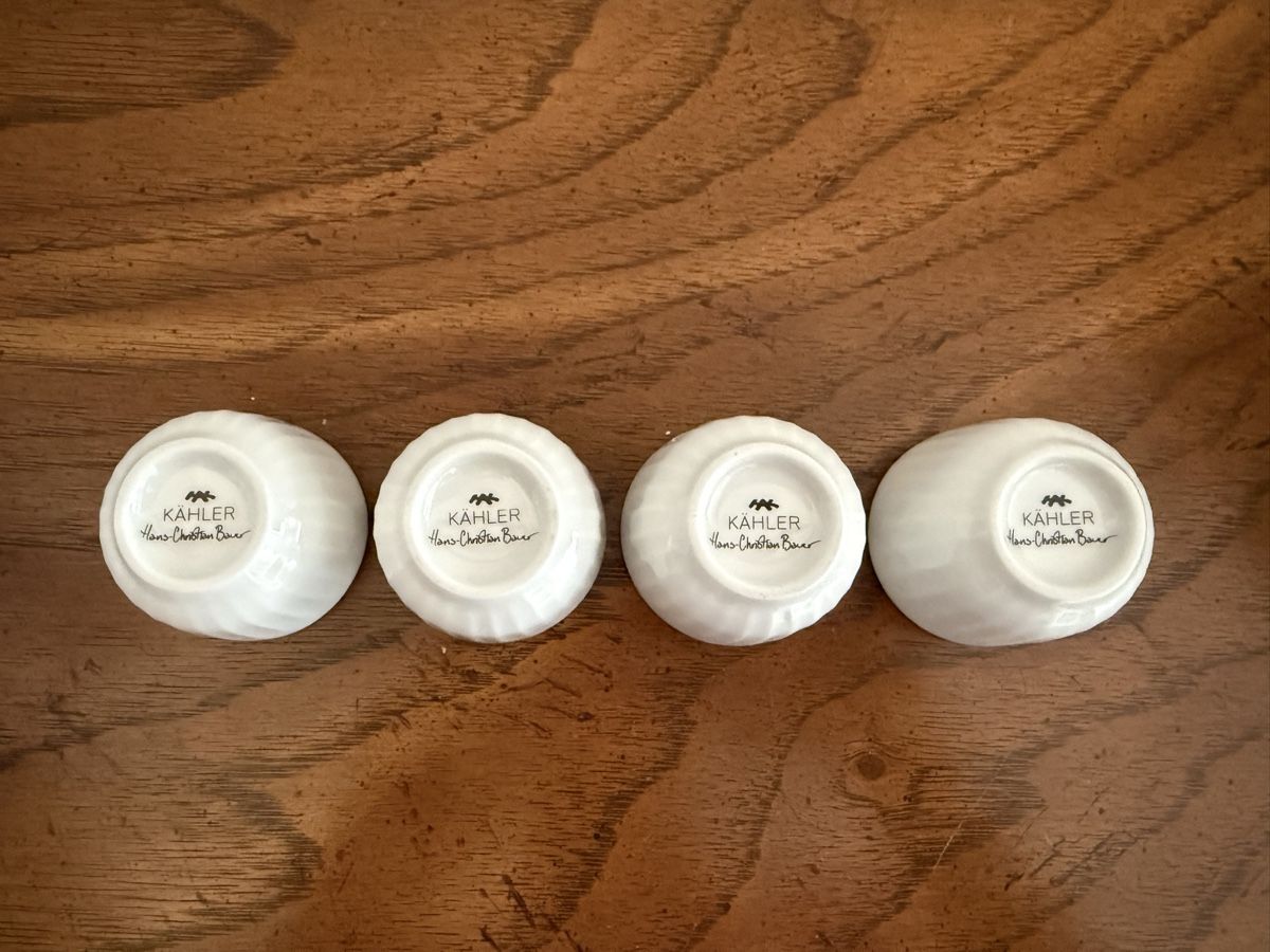 Altre Stoviglie: Neuwertige 4 Originale Kähler Eierbecher weiss – Nuovo (secondo la descrizione) da Udligenswil venduto da mp9_f7jr 2