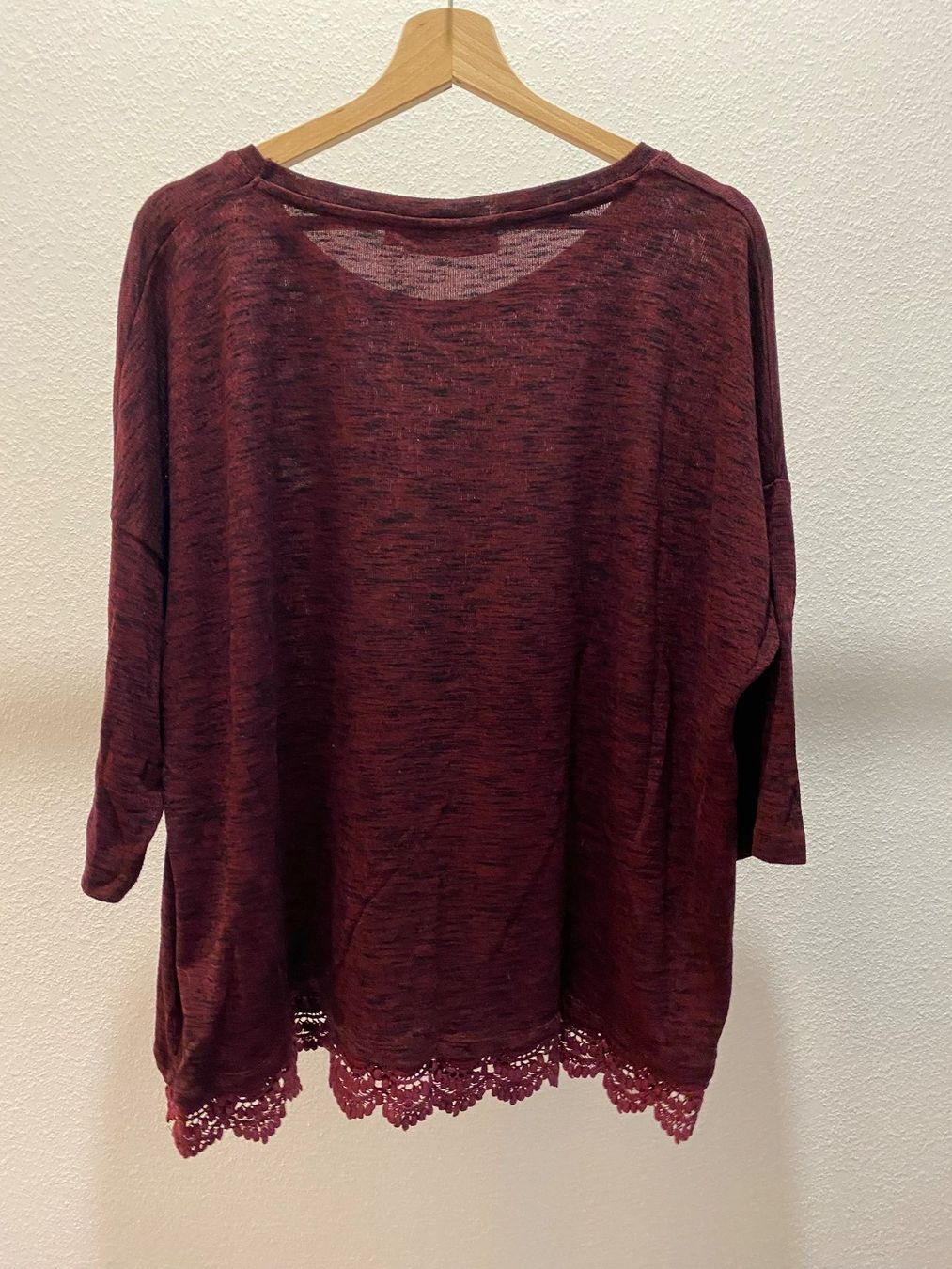 C&A T-Shirts: C&A Clockhouse Shirt bordeaux Gr. 54 – Gebraucht aus Pratteln von a23_j2gs 2