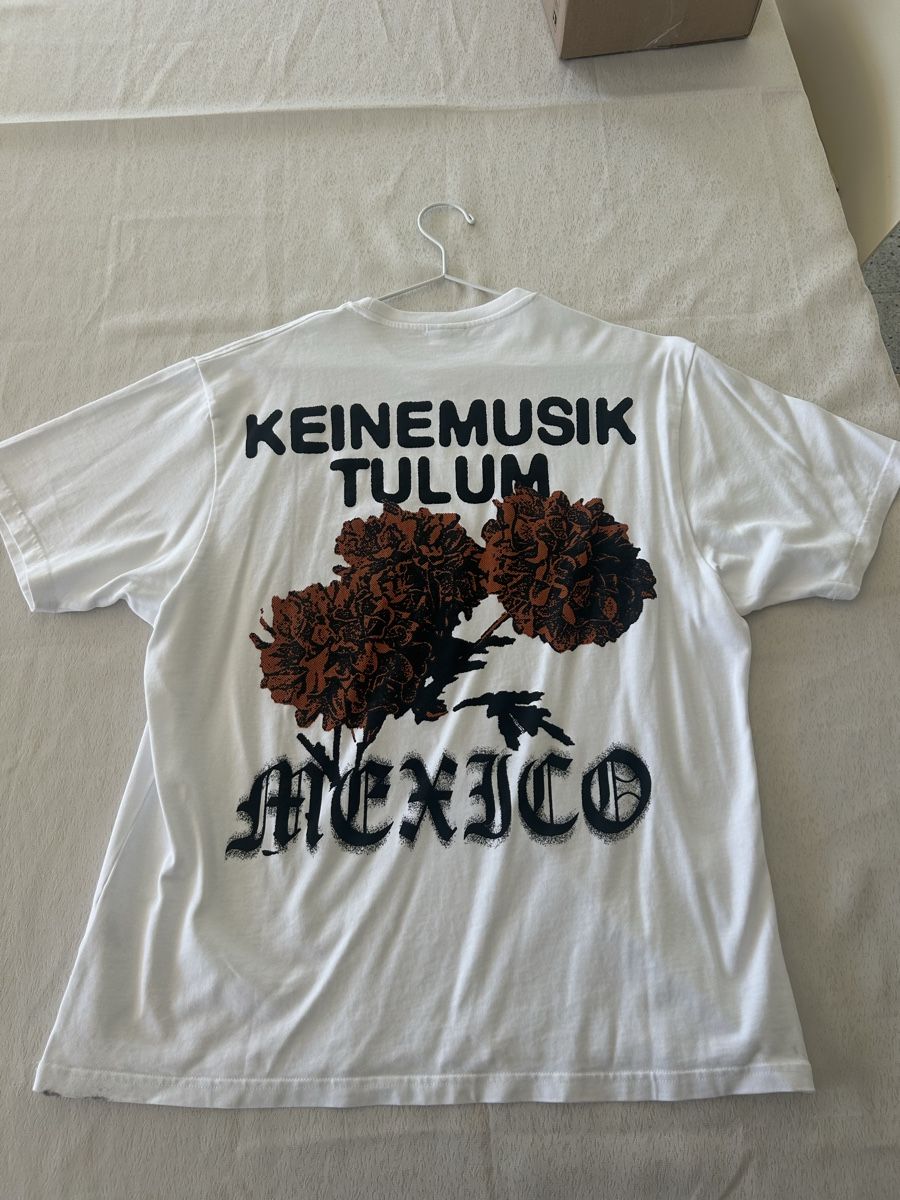 T-shirts: Keinemusik Tulum T-Shirt – Neuf (Voir description) à Meilen par Namaycus 2
