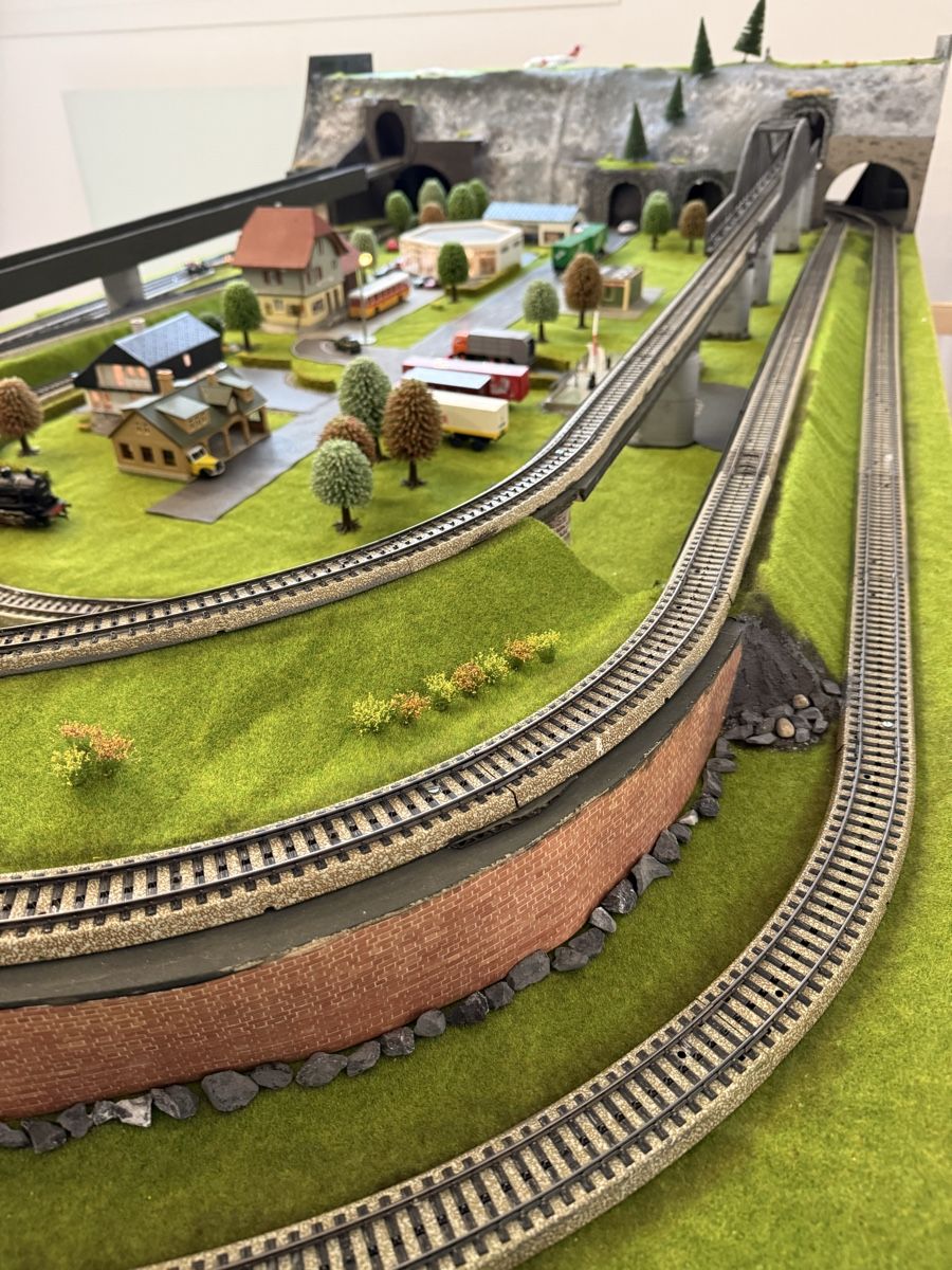 Märklin Modelleisenbahnen: Modelleisenbahn Märklin H0 – Gebraucht aus Berikon von hei10 1