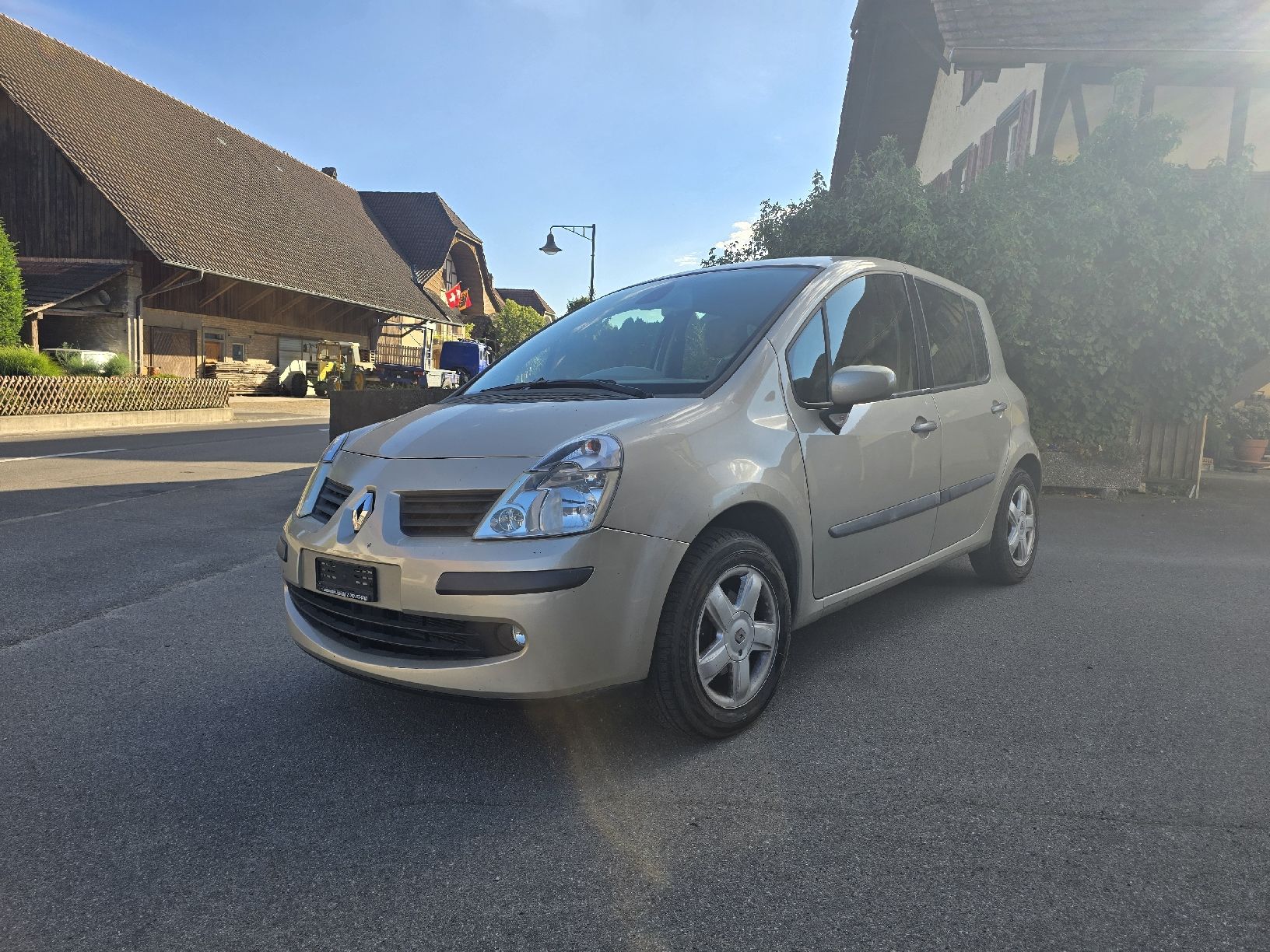 Renault Automobili: Renault Modus 1.4 16V  mit mfk 27.7 26 – Usato da Aarberg venduto da 2002stefan