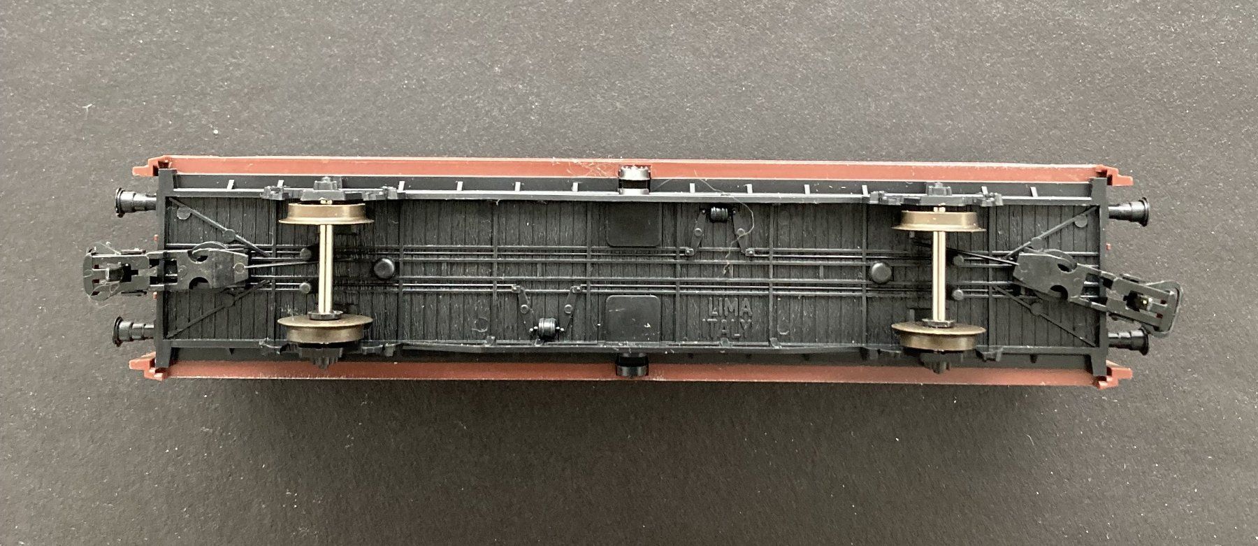 Lima Modellini di ferrovie: Lima wagon couvert DB – Usato da SION venduto da Patrick1950 1