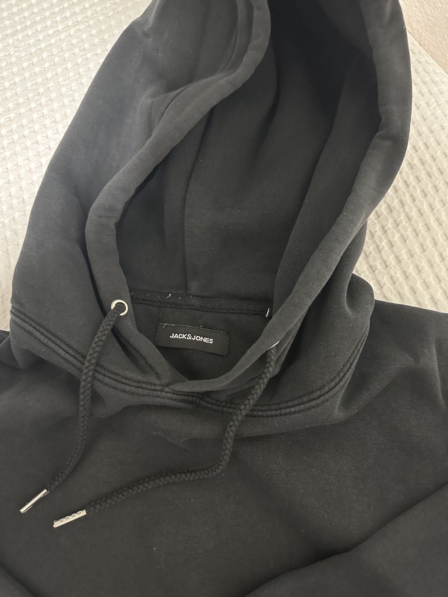Jack & Jones Pulls & Sweat-shirts: Kapuzenpullover Jack&Jones schwarz  Grösse M – D'occasion à Oberurnen par nes_8xqt 3