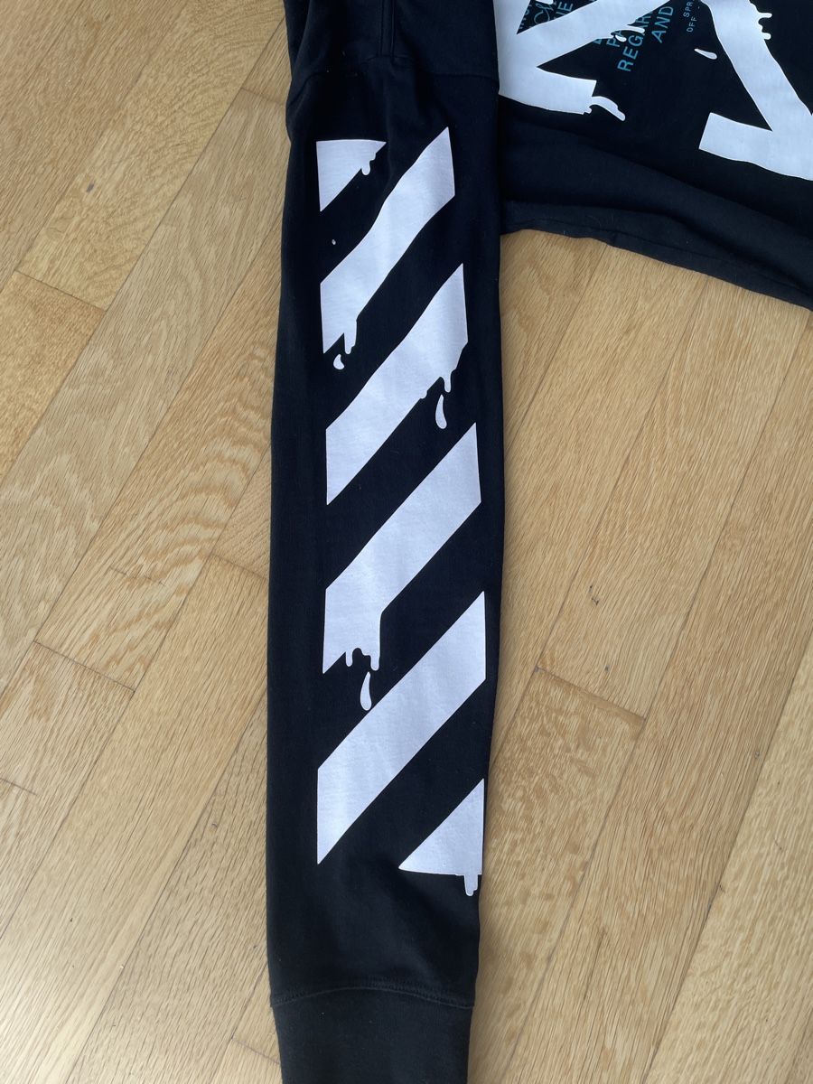 Off-White T-shirt: Off-White T-Shirt Grösse S – Usato da Wettingen venduto da rom_zm2f 6