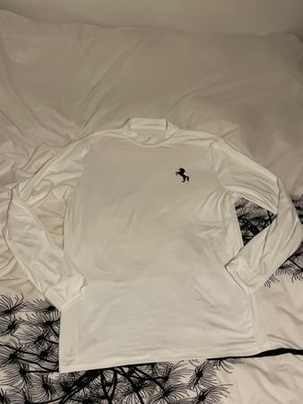 Haut manches longues blanc avec logo cheval