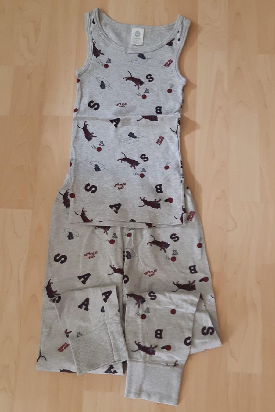 Sanetta Pyjamas & Ähnliches: Junge Pyjama, Gr. 128, Marke: SANETTA ORGANIC – Gebraucht aus sachseln von soficool