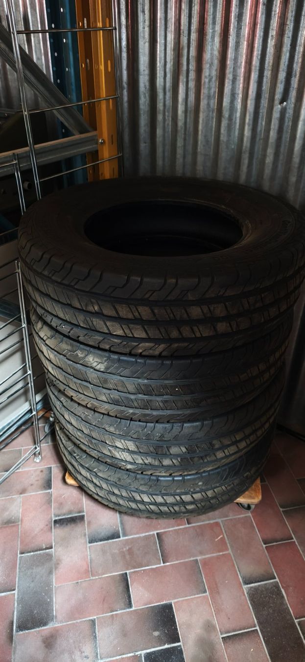 Sonstiges Schreiben & Zeichnen: Pneus été 215/75 R16C - NEUVES – Neu und originalverpackt aus Renens VD von Ersid2022
