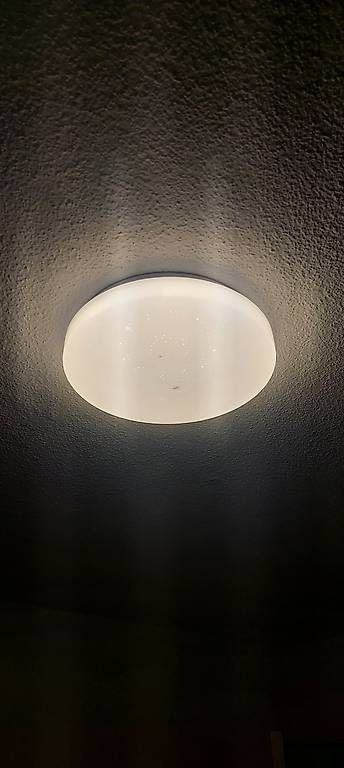 Lampadari & plafoniere: Deckenlampe Diamonds mit Fernbedienung – Usato da Münchenstein venduto da Alicia_Michelle