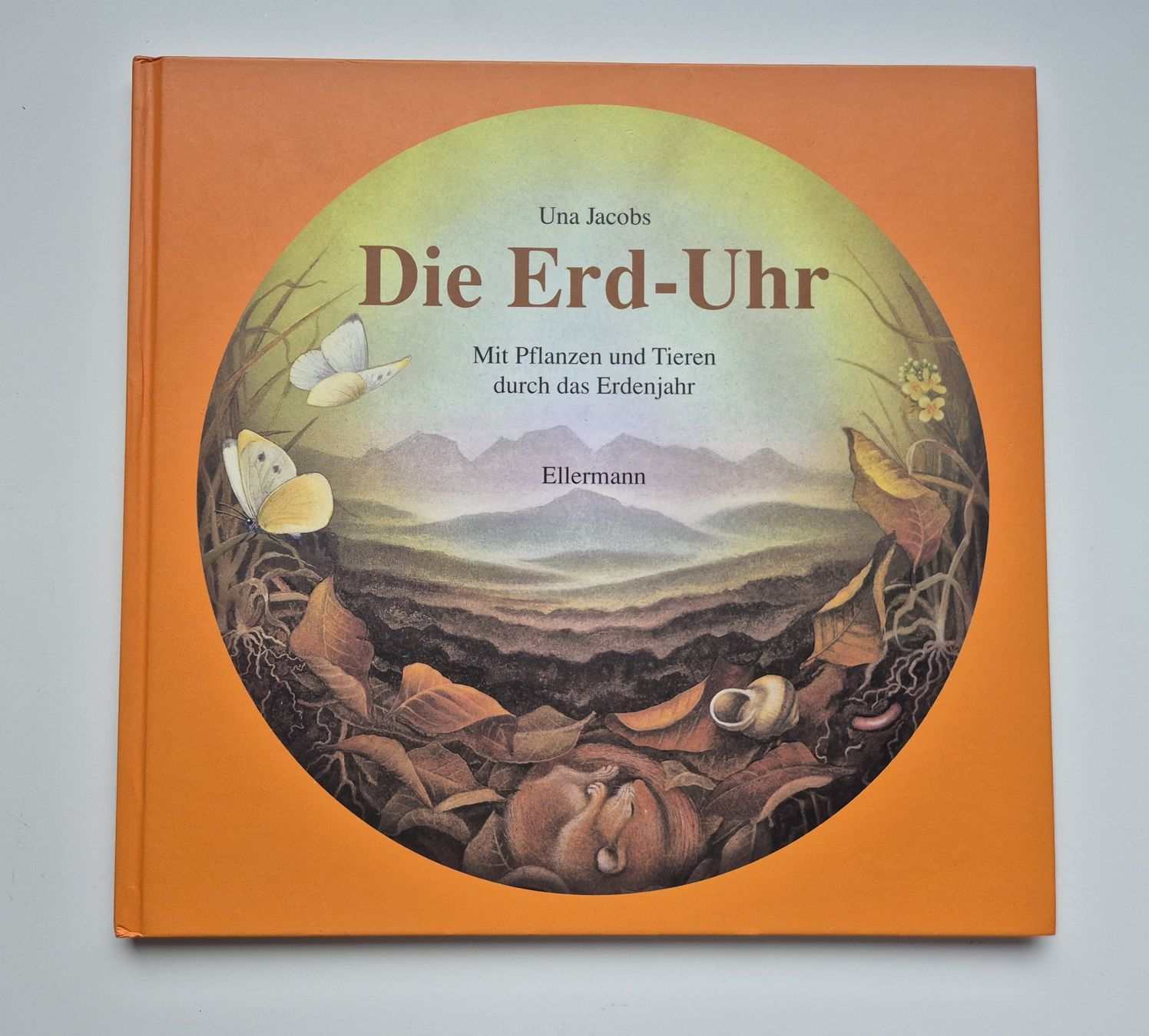 Libri: Die Erd Uhr                 Una Jacobs – Usato da Niederweningen venduto da Obson