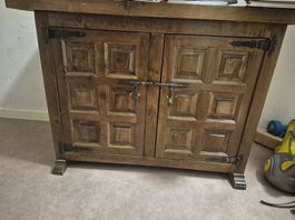 Gratis Massiv Holz Sideboard