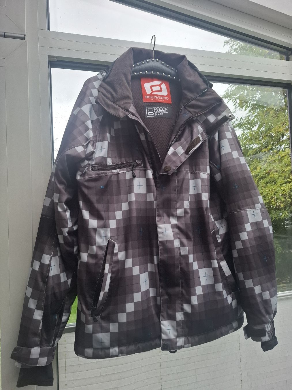 Jacken & Mäntel: Wintersportjacke – Gebraucht aus Thun von pilist 1