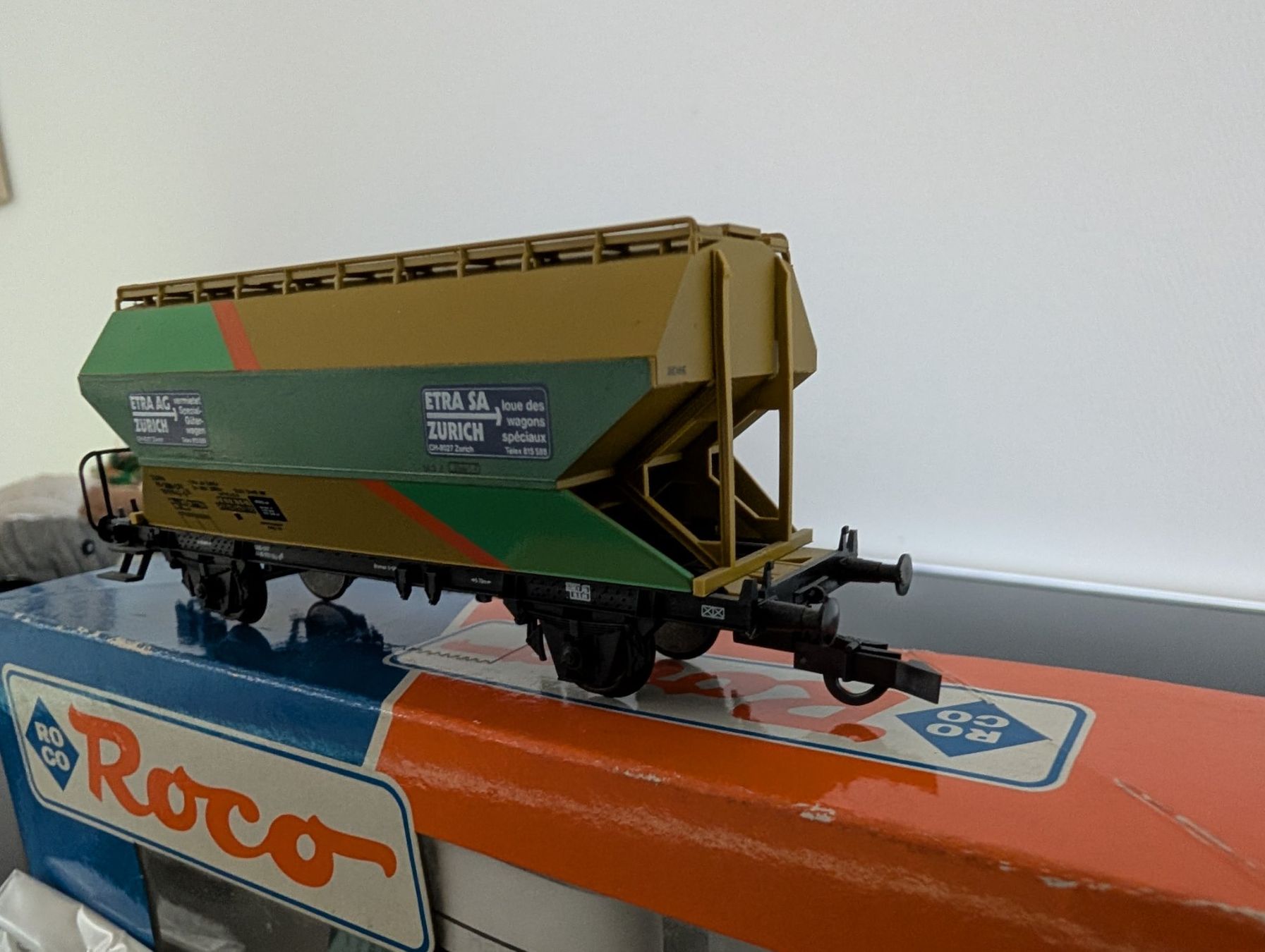 Roco Modelleisenbahnen: Roco 46394 SBB Silowagen ETRA DC – Gebraucht aus Stein/AG von sborn 2