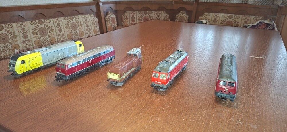 Modellini di ferrovie: H0 DC 5 Lok Konvolut für Bastler. – Difettoso da Pfäffikon ZH venduto da gub_2j76 2