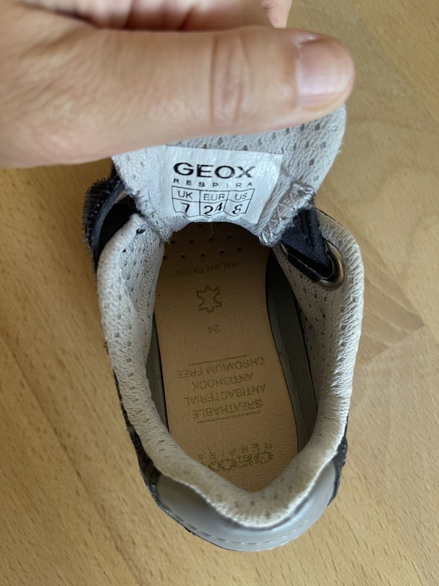 Geox Scarpe per ragazzi: Kinderschuhe Geox, Grösse 24 – Usato da Hirzel venduto da carta9 5