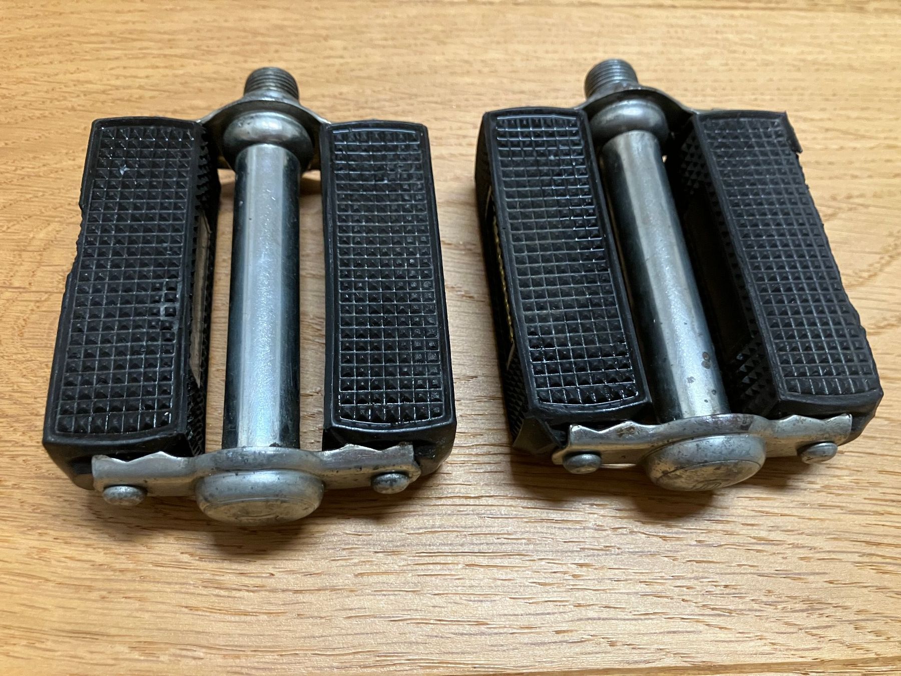 Pezzi di ricambio: Union Blockpedalen Vintage – Usato da Obermumpf venduto da Estrela67 1