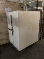 Ausstellungssockel 102 x 63,5 x 82,5 cm