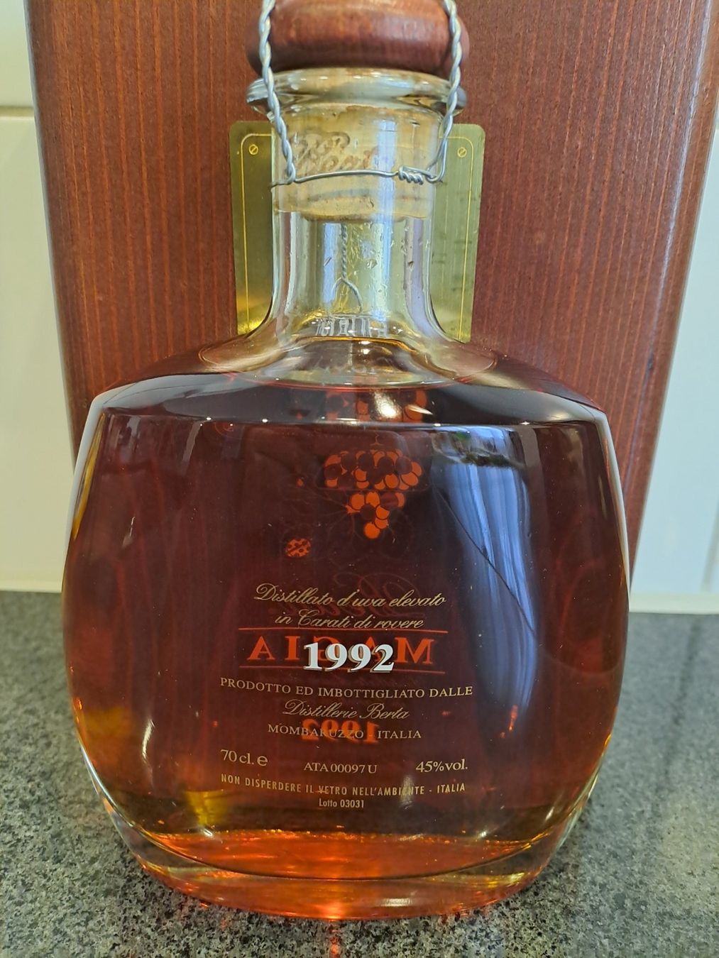 Berta Spirituosen: Berta Grappa Maggia 1992 mit OHK 31 Jährigen Berta Grappa – Neu und originalverpackt aus Elsau von Kellerraeumung 5