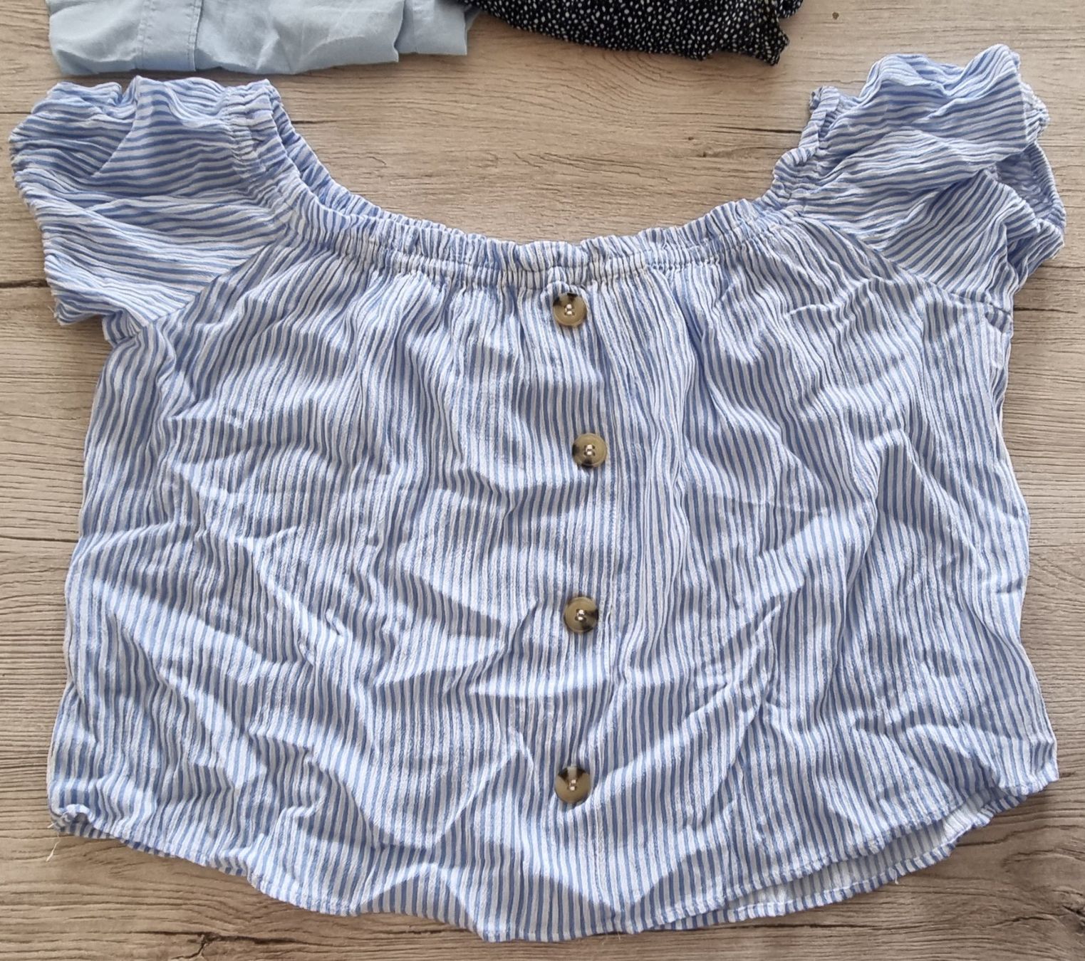 Lotti di vestiti: Divided & H&M Oberteile gr.M – Nuovo (secondo la descrizione) da Grossdietwil venduto da GNOM313 1