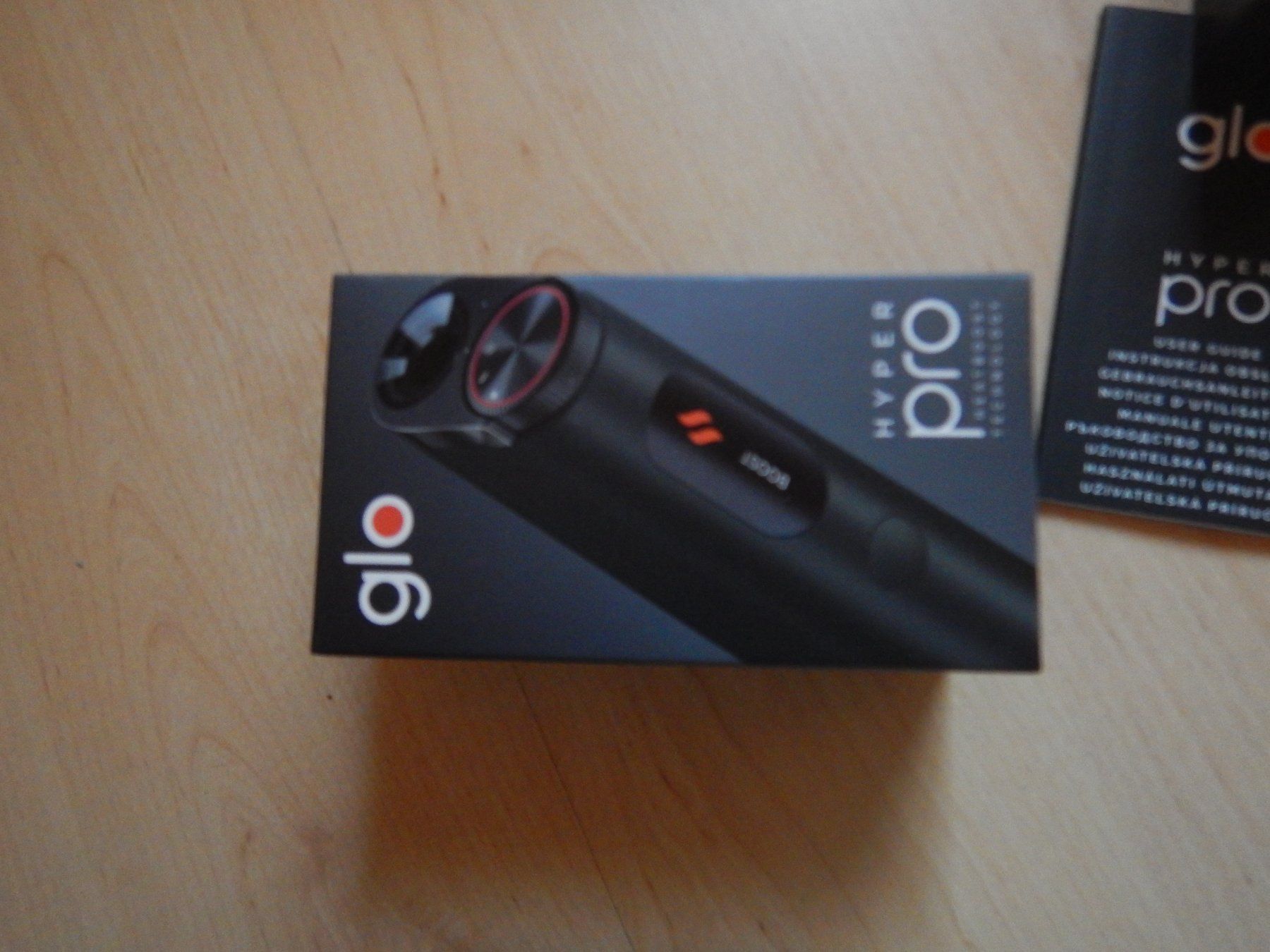Glo Altri Prodotti per fumatori: Gerät glo Hyper Pro – Nuovo (secondo la descrizione) da Frick venduto da Windguru 1