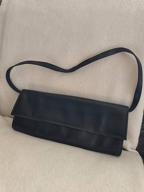 Sacs femmes: Schwarze Clutch / Handtasche – D'occasion à Oberkulm par FairTreasures