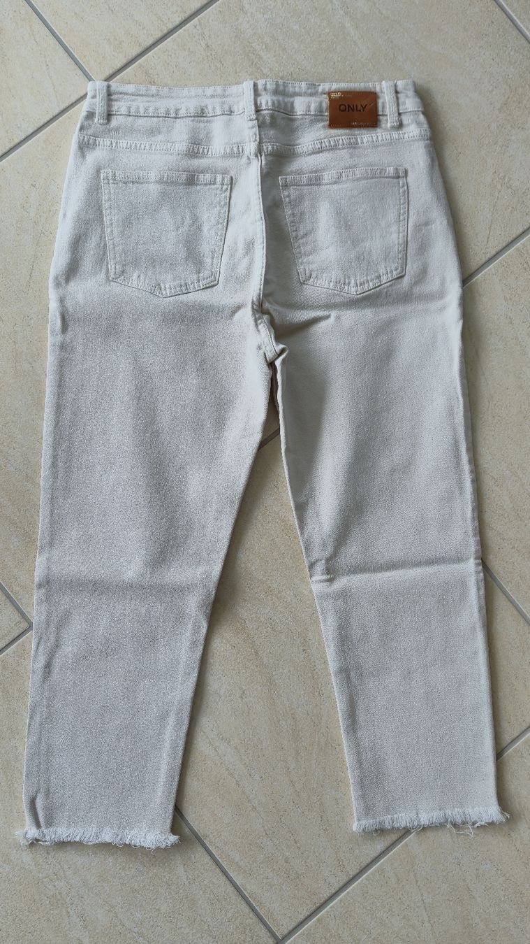 Only Pantaloni: Pantalon Taille 31/30, beige, Only. – Usato da Bussigny venduto da Carugas 2