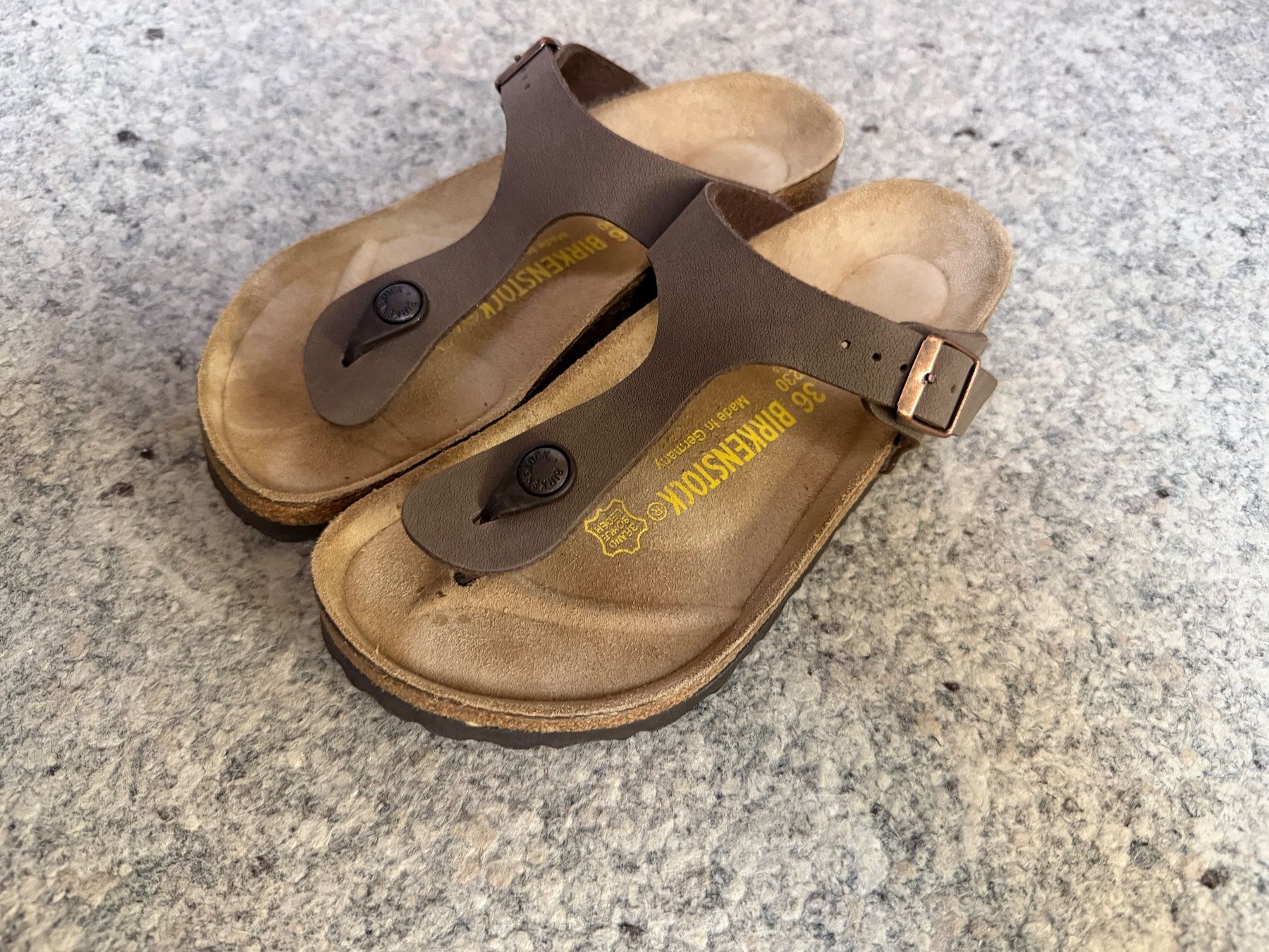 Birkenstock Scarpe da donna: Birkenstock Gizeh Gr. 36 – Usato da Wattwil venduto da edel88