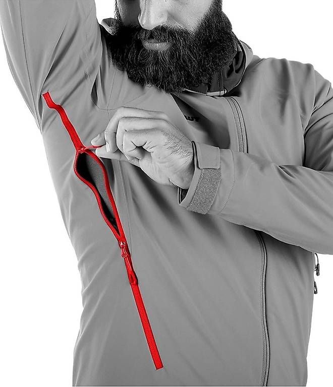 Mammut Giacche: Mammut Ultimate Alpine Softshell Jacke gr S – Nuovo (secondo la descrizione) da Zürich venduto da Altruisti 5
