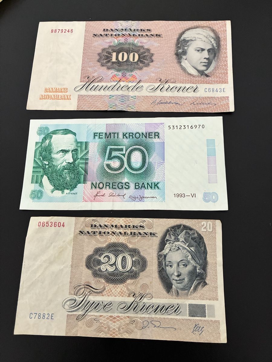 Banconote: 3 verschiedene Banknoten – Usato da Dällikon venduto da Woldbanknoten