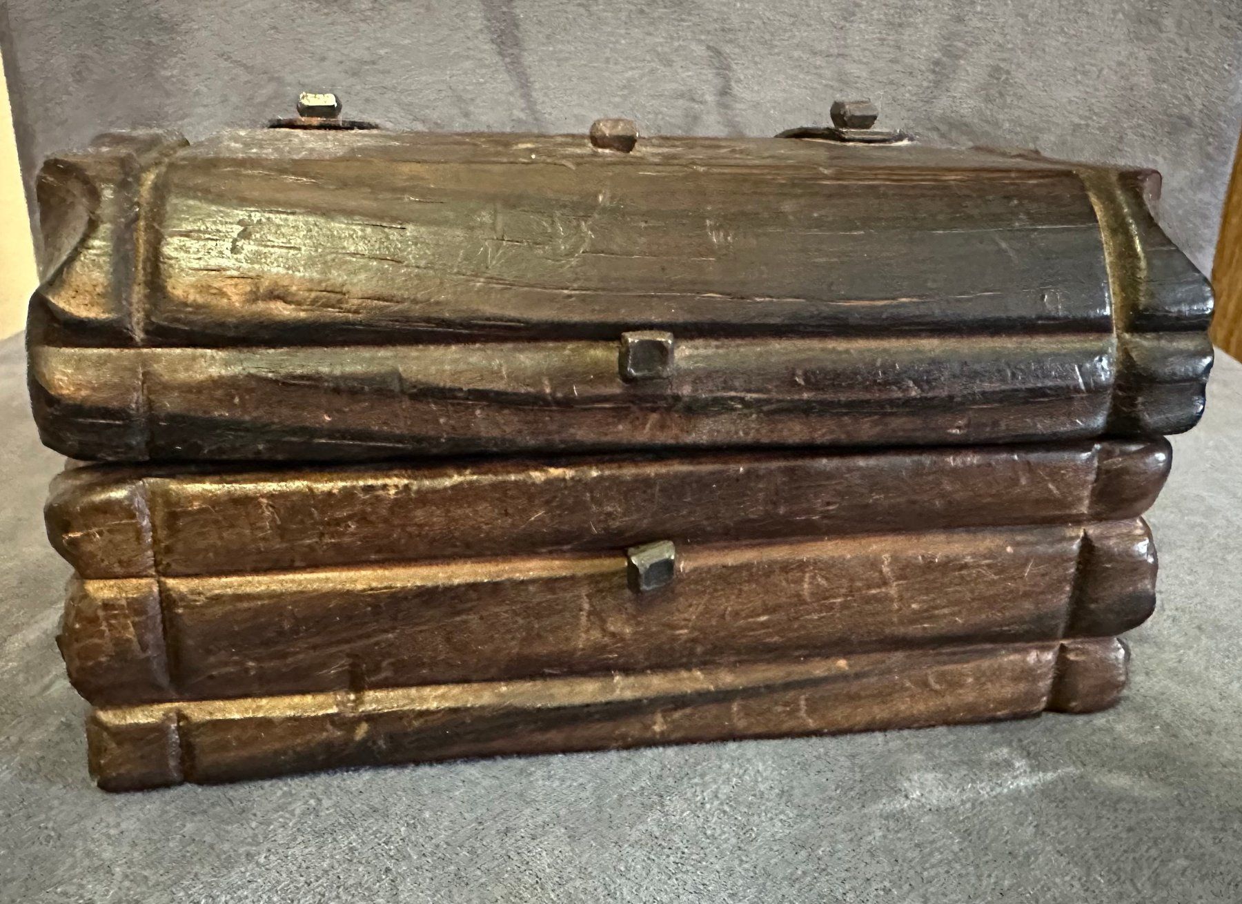 Cassapanche: Joli petit coffre en bois – Usato da Russin venduto da applenic 2