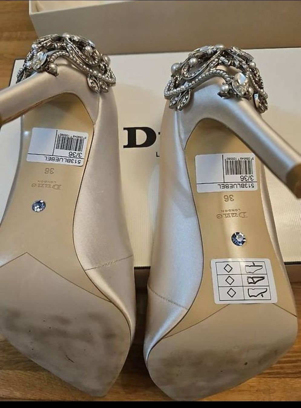 Dune London Scarpe da donna: Dune London Pumps, Gr. 36, mit Perlenbesatz – Nuovo e nell'imballaggio originale da Münchwilen TG venduto da vit_l88t 3
