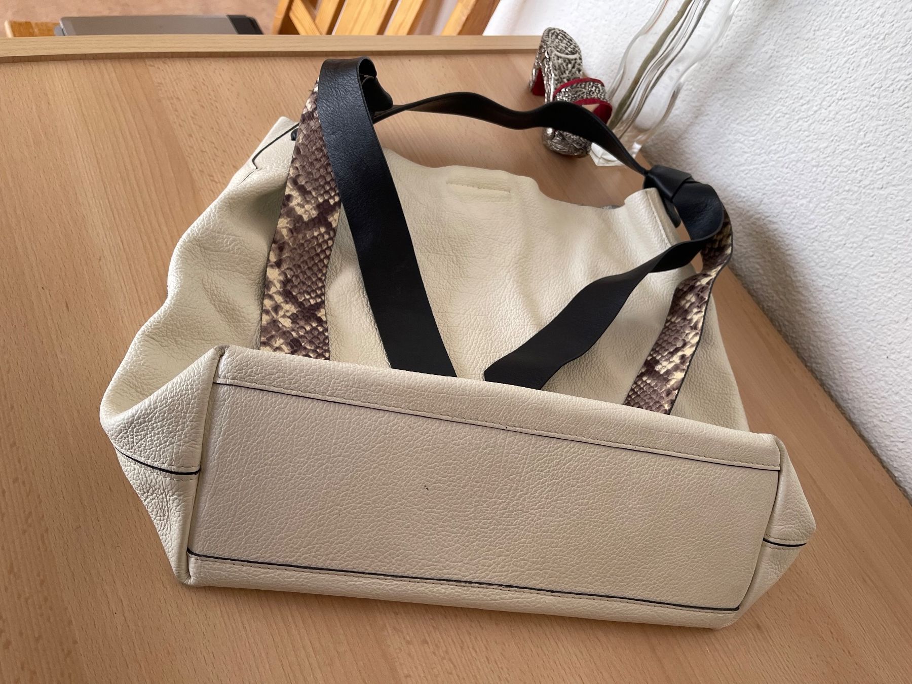 Gianni Chiarini Sacs femmes: GIANNI CHIARINI Neu/NP200CHF Doppelseitig Silber Tasche – Neuf (Voir description) à Kölliken par Prscoo 6