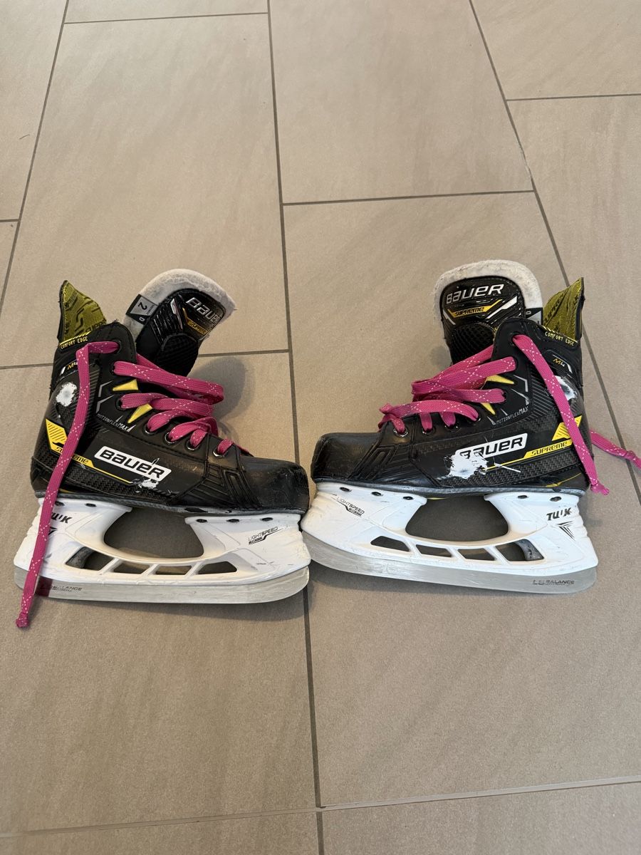 Bauer Schlittschuhe: Bauer Supreme Schlittschuhe Grösse 2EE – Gebraucht aus Niederglatt ZH von Maple12345
