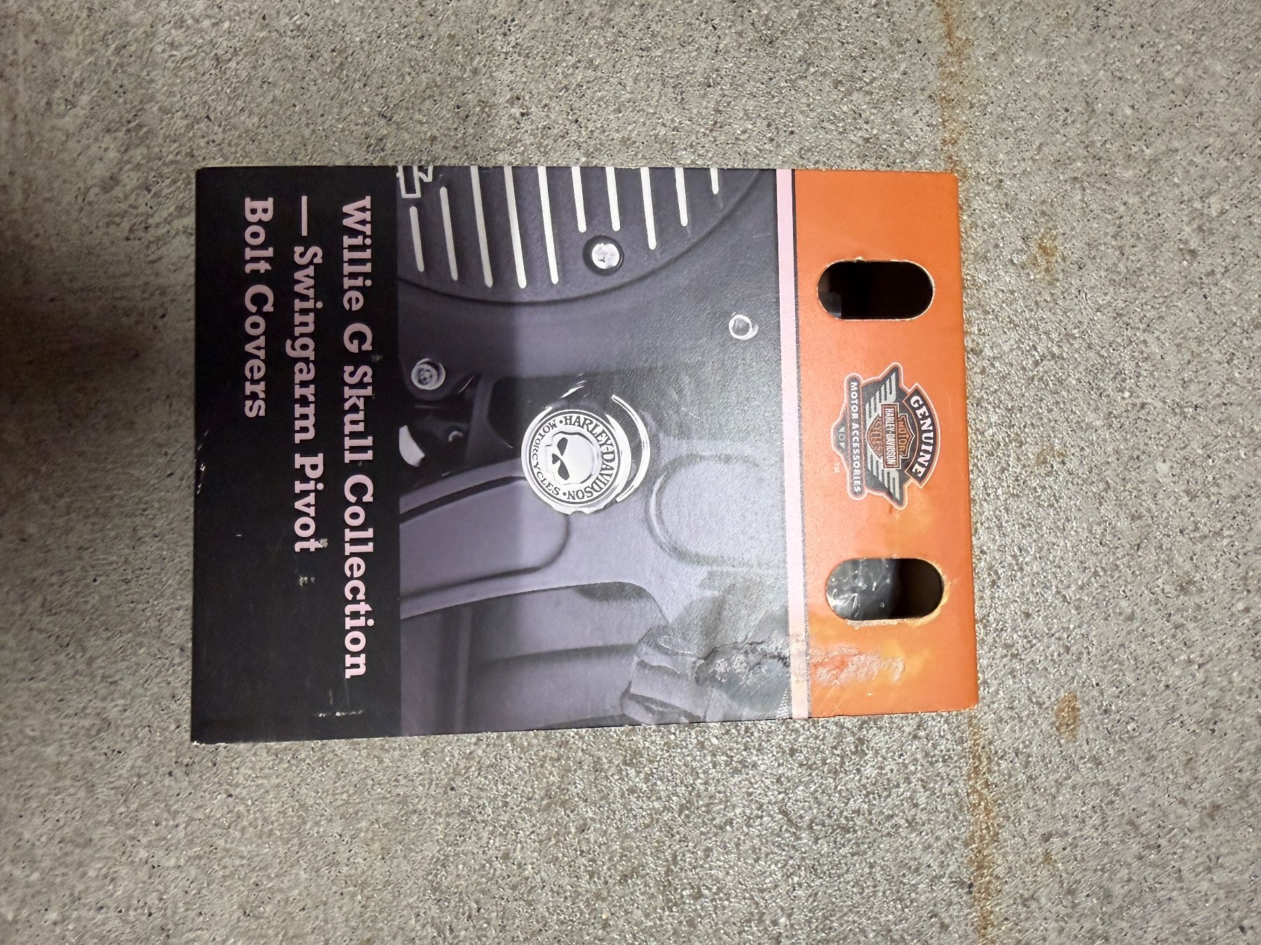 Harley-Davidson Tutti i ricambio per moto: 47663-09 Harley-Davidson Schraubenabdeckung – Nuovo e nell'imballaggio originale da Ostermundigen venduto da jas_9j7d 1