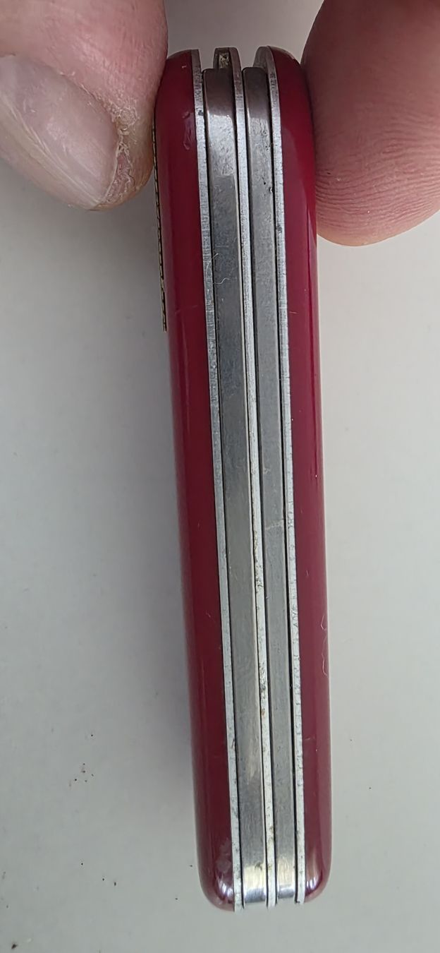 Victorinox Coltelli tascabile: Victorinox Sackmesser 4 teilig – Usato da Niederuzwil venduto da 262305 1