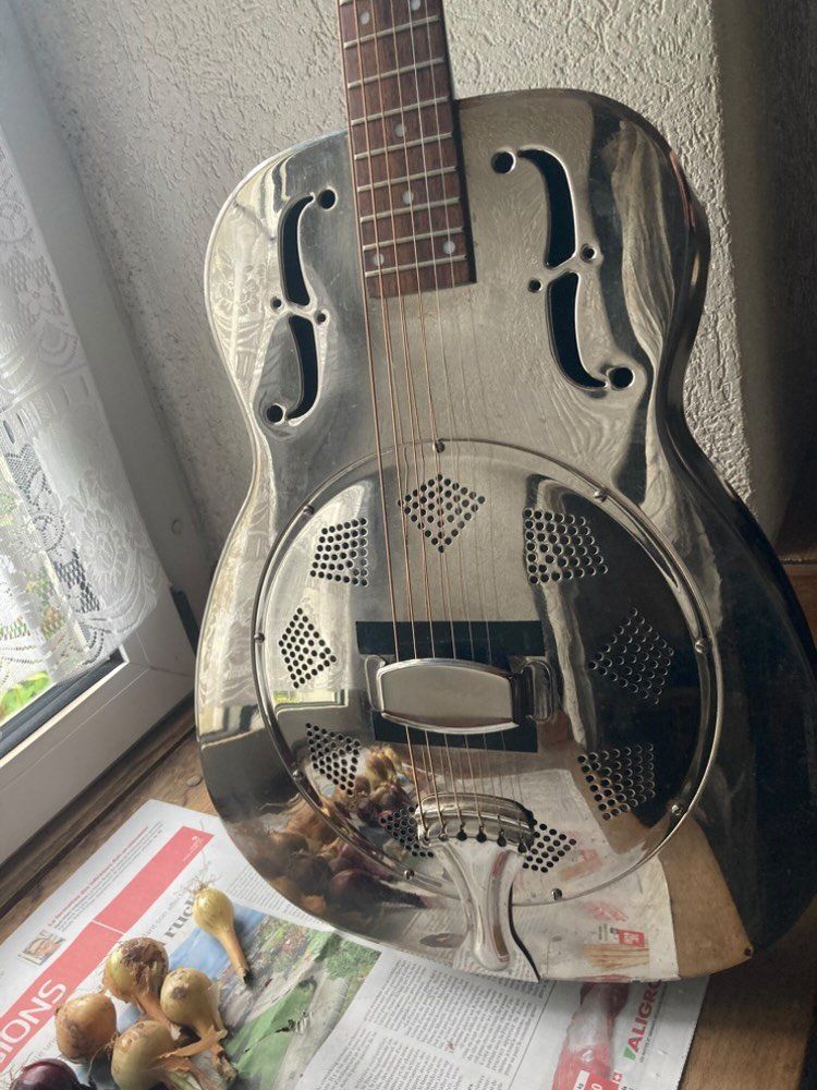 Strumenti musicali: Regal RC-1 Resonator guitar / dobro – Usato da Lajoux JU venduto da romaingogniat 6