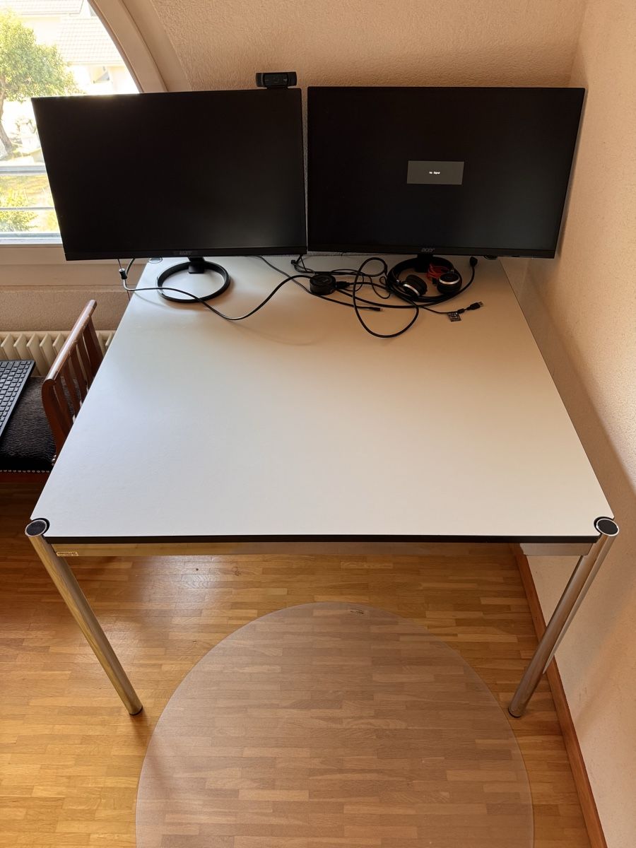 Tables: USM Haller Tisch – D'occasion à Mattstetten par Prishirkhan 1