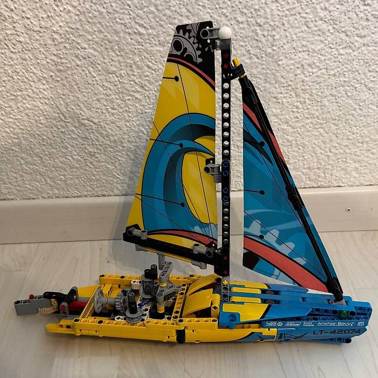 Lego Giocattoli: Lego Technic Rennyacht 42074 – Usato da Oberbipp venduto da lau_xyb2 2