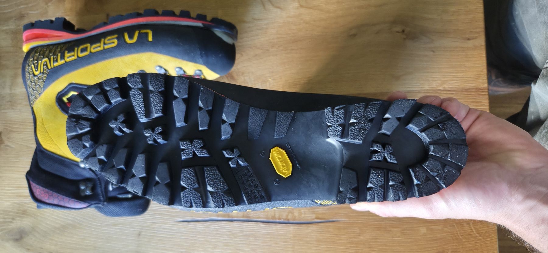 La Sportiva Scarpe da uomo: La Sportiva Nepal Cube GTX  – Nuovo (secondo la descrizione) da Balgach venduto da cmu_v2z8 2