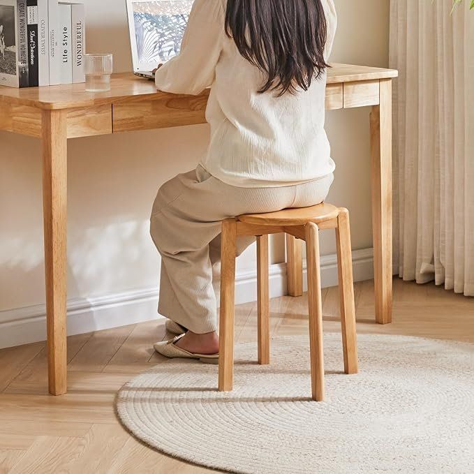 Sgabelli: 4  Holz Barhocker rund Sitzhocker stapelbar Esszimmerhocker – Nuovo e nell'imballaggio originale da Herisau venduto da Serenco 4