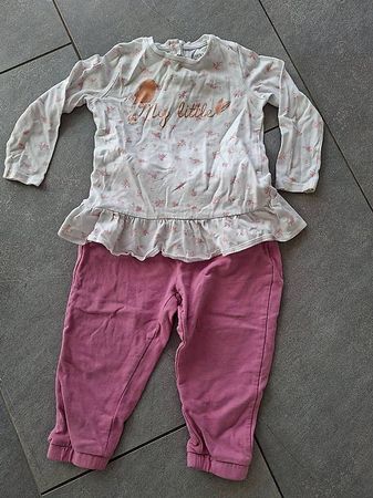 T-Shirt mit Hose Gr. 86