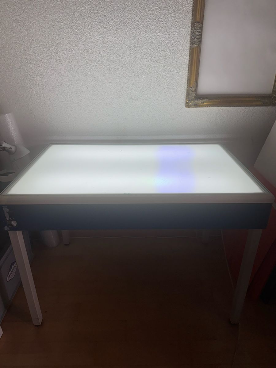 Scrivanie: Light Table – Usato da Zürich venduto da mat_rw96