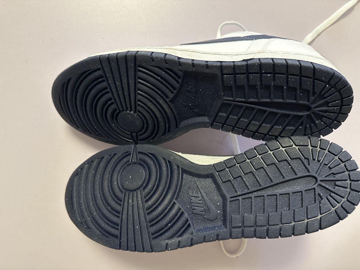 Nike Scarpe da uomo: Nike Big Low White : Taille 42 – Usato da Châtelaine venduto da jas_9wnr 3
