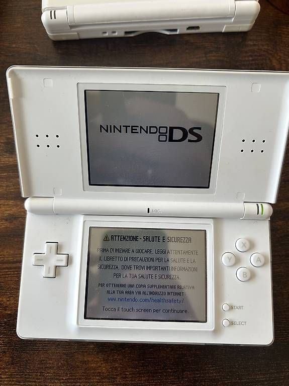 Adattatori & Cavi: Nintendo ds mit original ladegerat – Usato da Balsthal venduto da Vertrauensvoll.99. 1