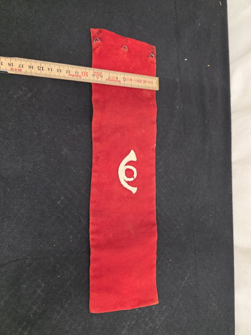 Schweizer Armee Uniformen: Schweizer Armee Armbinde Sonderbund Signaltrompeter 1847 – Gebraucht aus Wolfertswil von Antiko 1