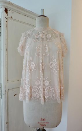 *Neu* Needle & Thread Bluse